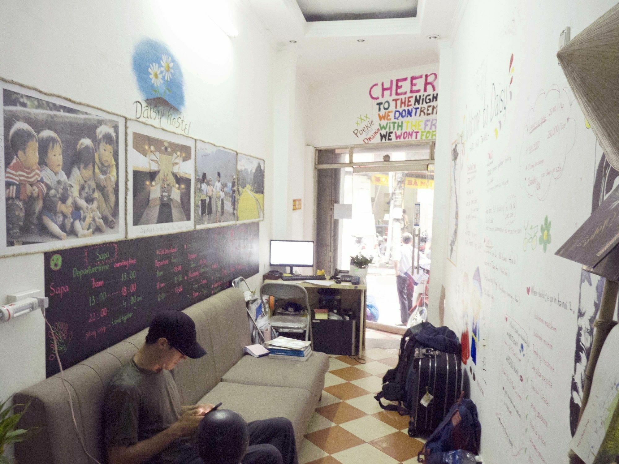 Daisy Hostel Hanoi Exterior photo
