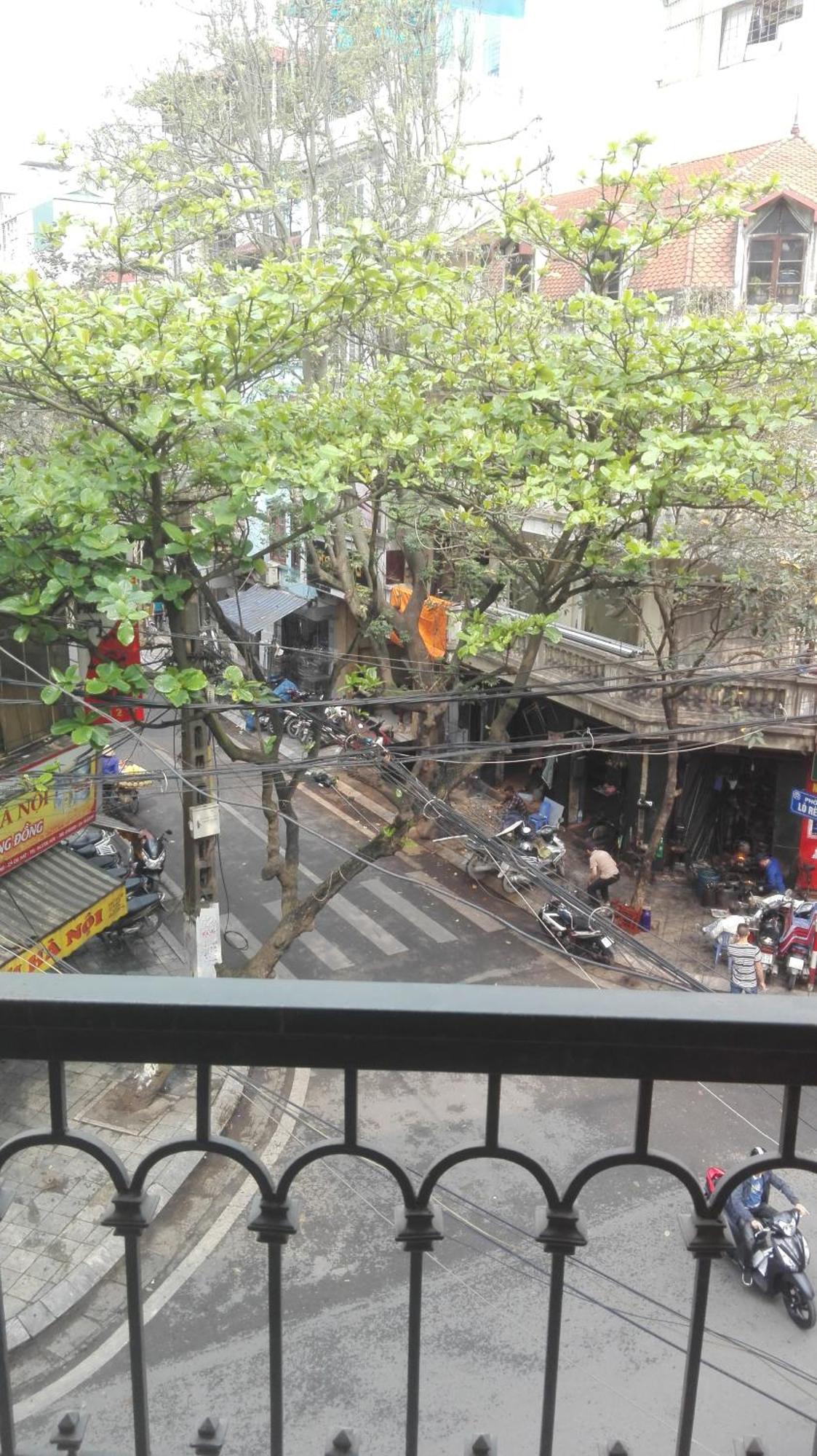 Daisy Hostel Hanoi Exterior photo