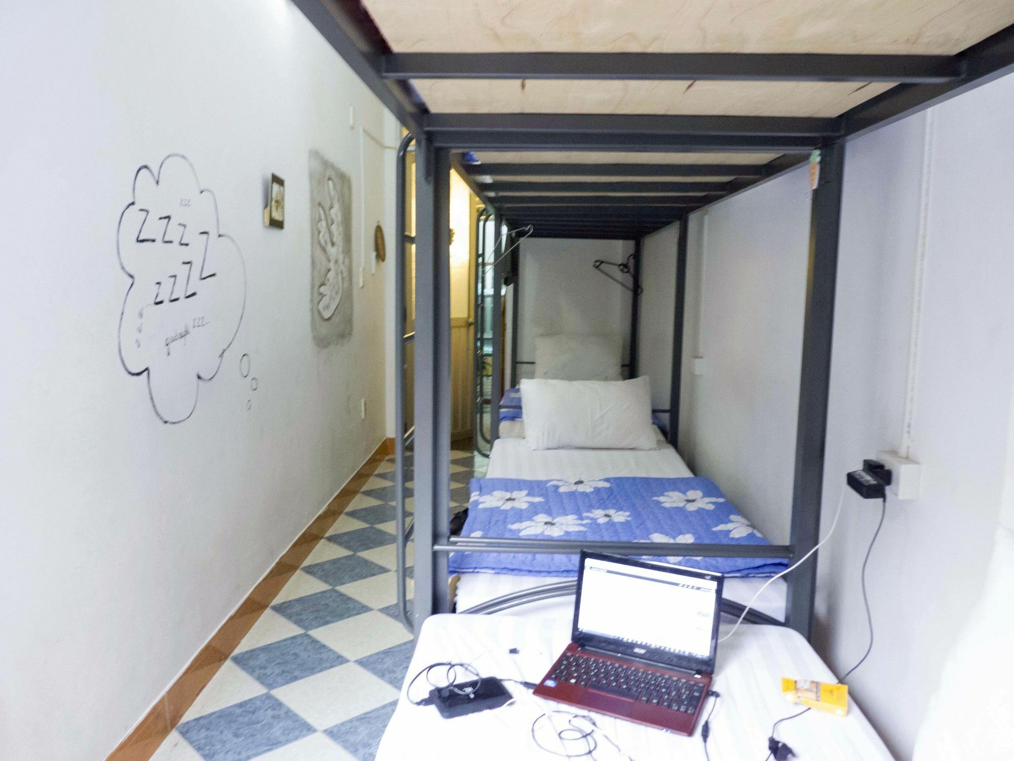Daisy Hostel Hanoi Exterior photo